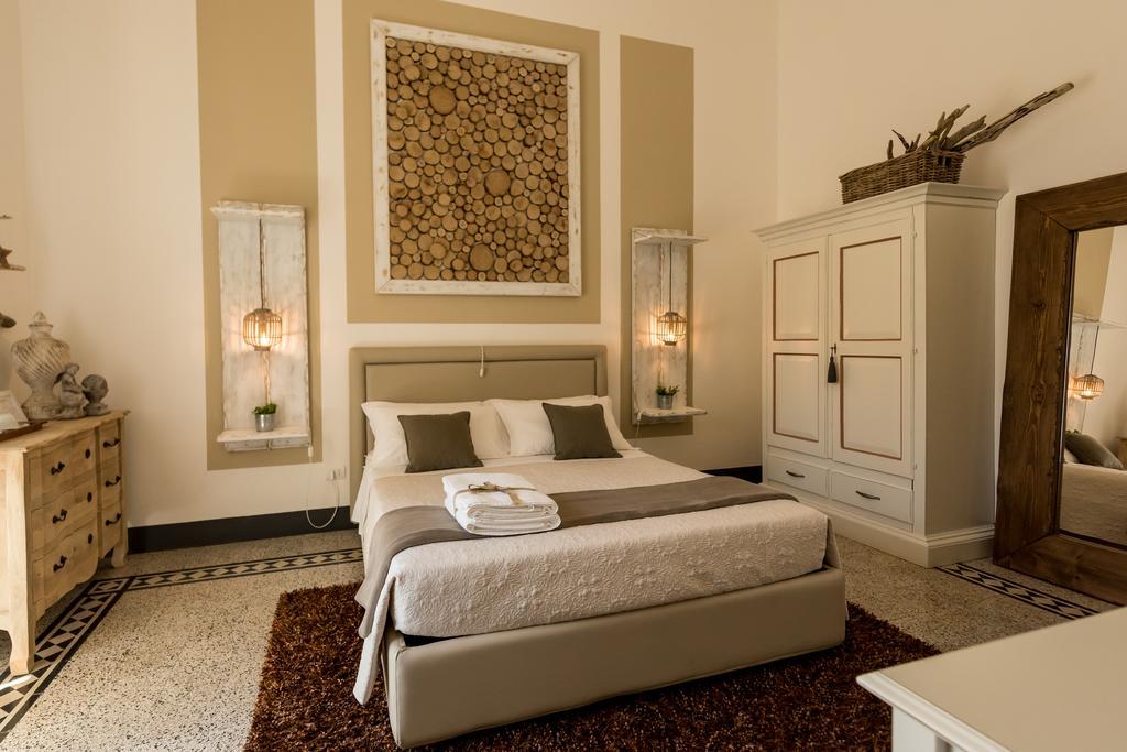 Bed and Breakfast Palazzo Bignami Lecce Zewnętrze zdjęcie