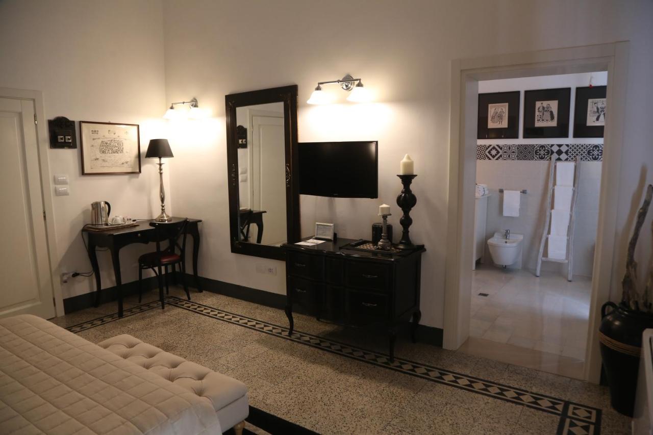 Bed and Breakfast Palazzo Bignami Lecce Zewnętrze zdjęcie