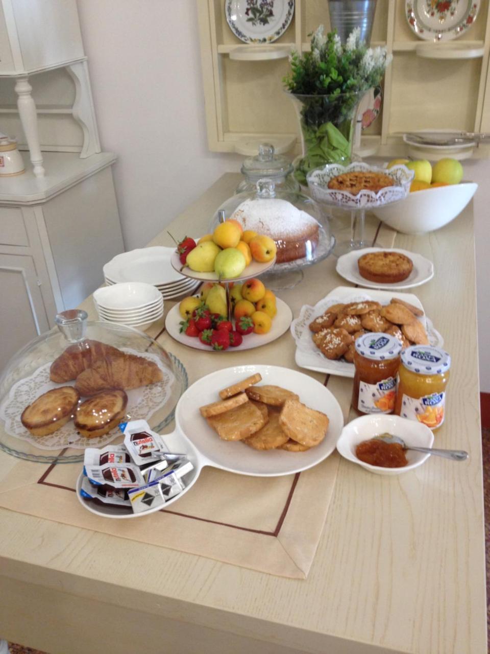 Bed and Breakfast Palazzo Bignami Lecce Zewnętrze zdjęcie